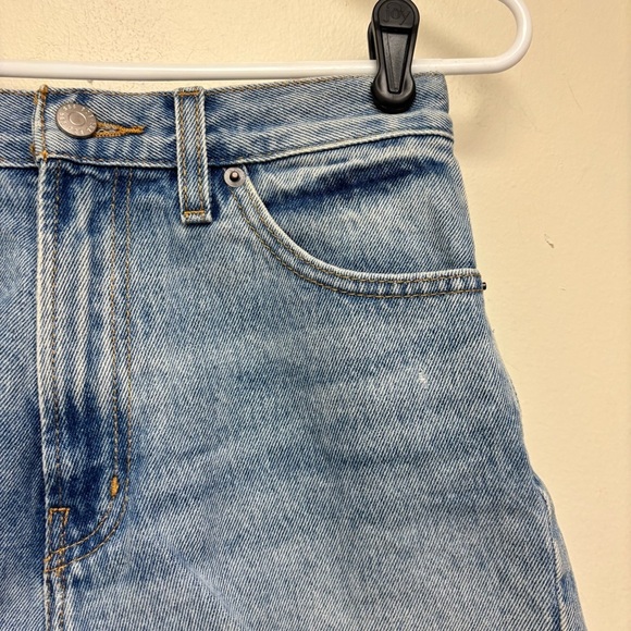 BDG Urban Outfitters Girlfriend High Rise Shorts - Picture 4 of 10